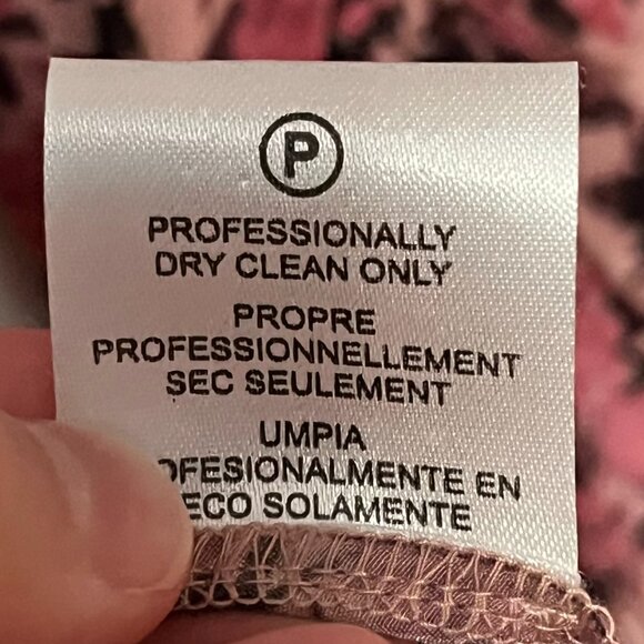 Dhruv Kapoor pink floral button up blouse size medium feminine romantic workwear - Picture 8 of 9